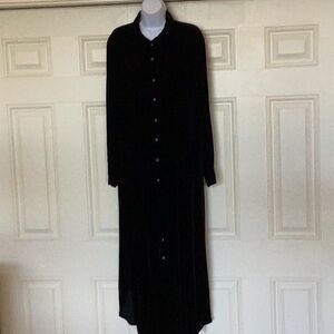 Chic Black Button-Up Dress